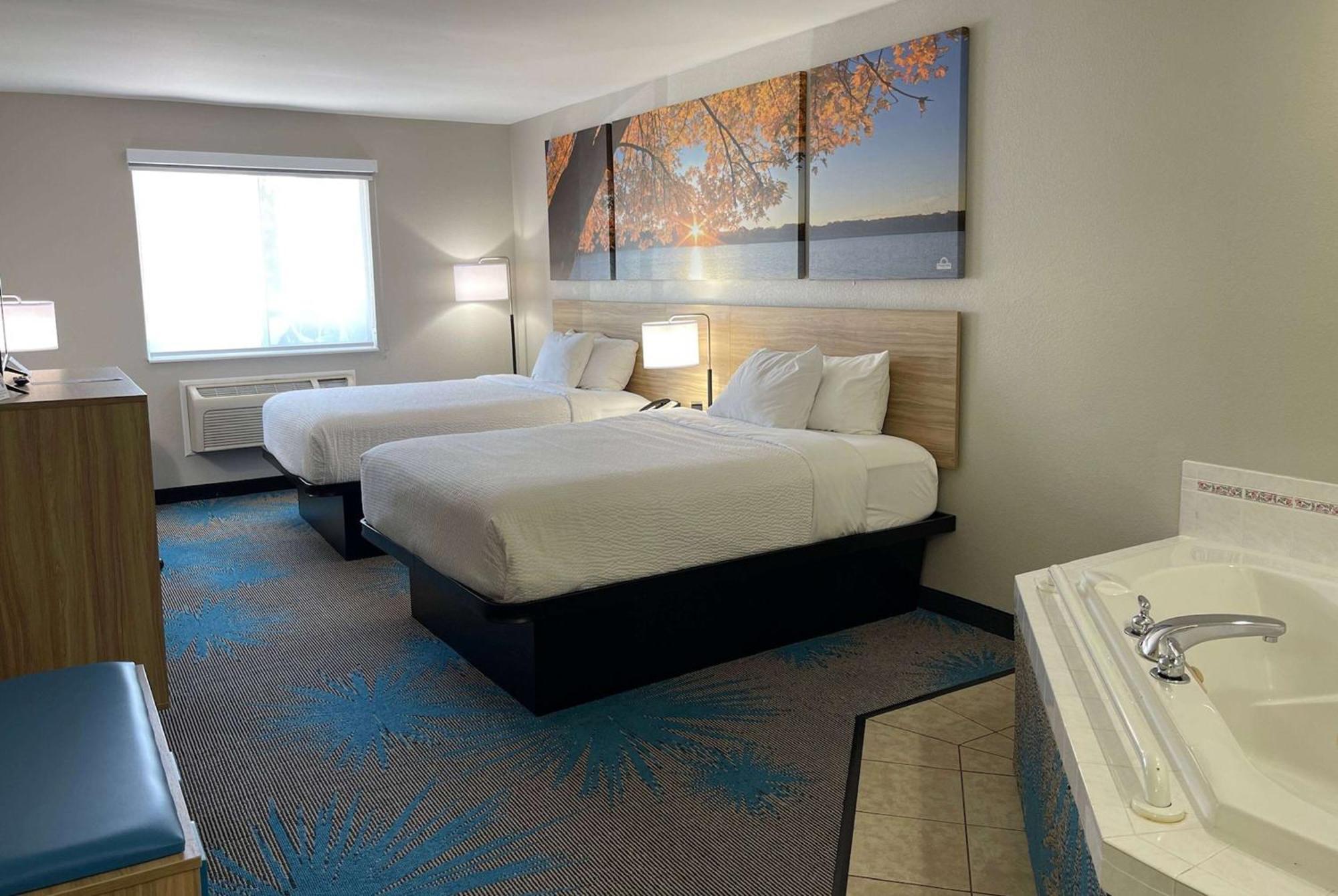 Days Inn By Wyndham Imlay City Kültér fotó