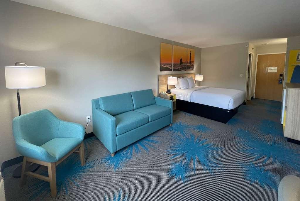 Days Inn By Wyndham Imlay City Szoba fotó